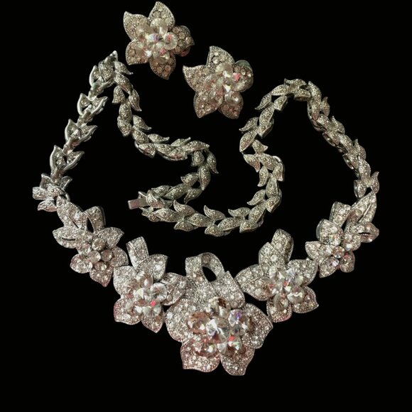 Clear Swarovski Crystal STATEMENT Necklace & Clips Set